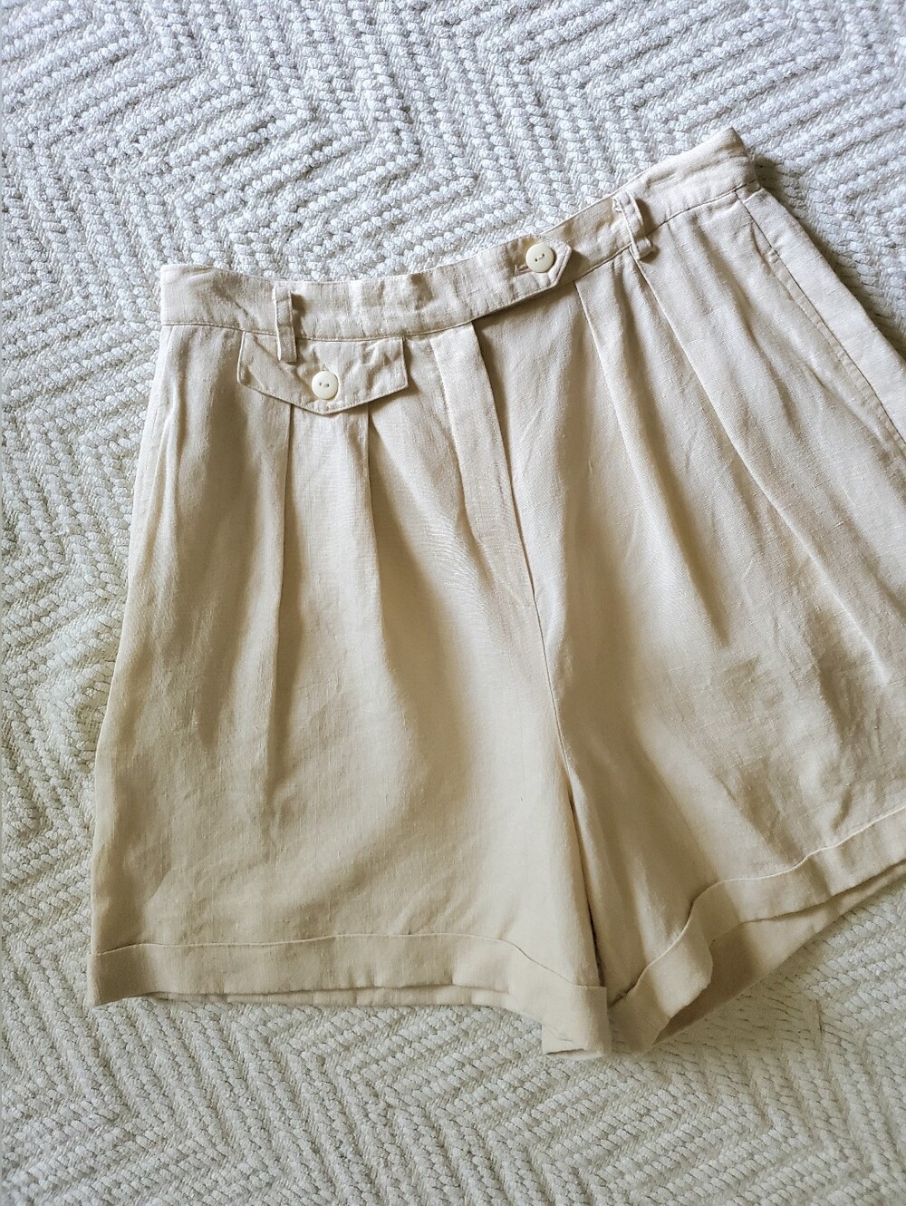 Vintage 100% Linen Kenar Highrise Tailored Shorts Cream Beige